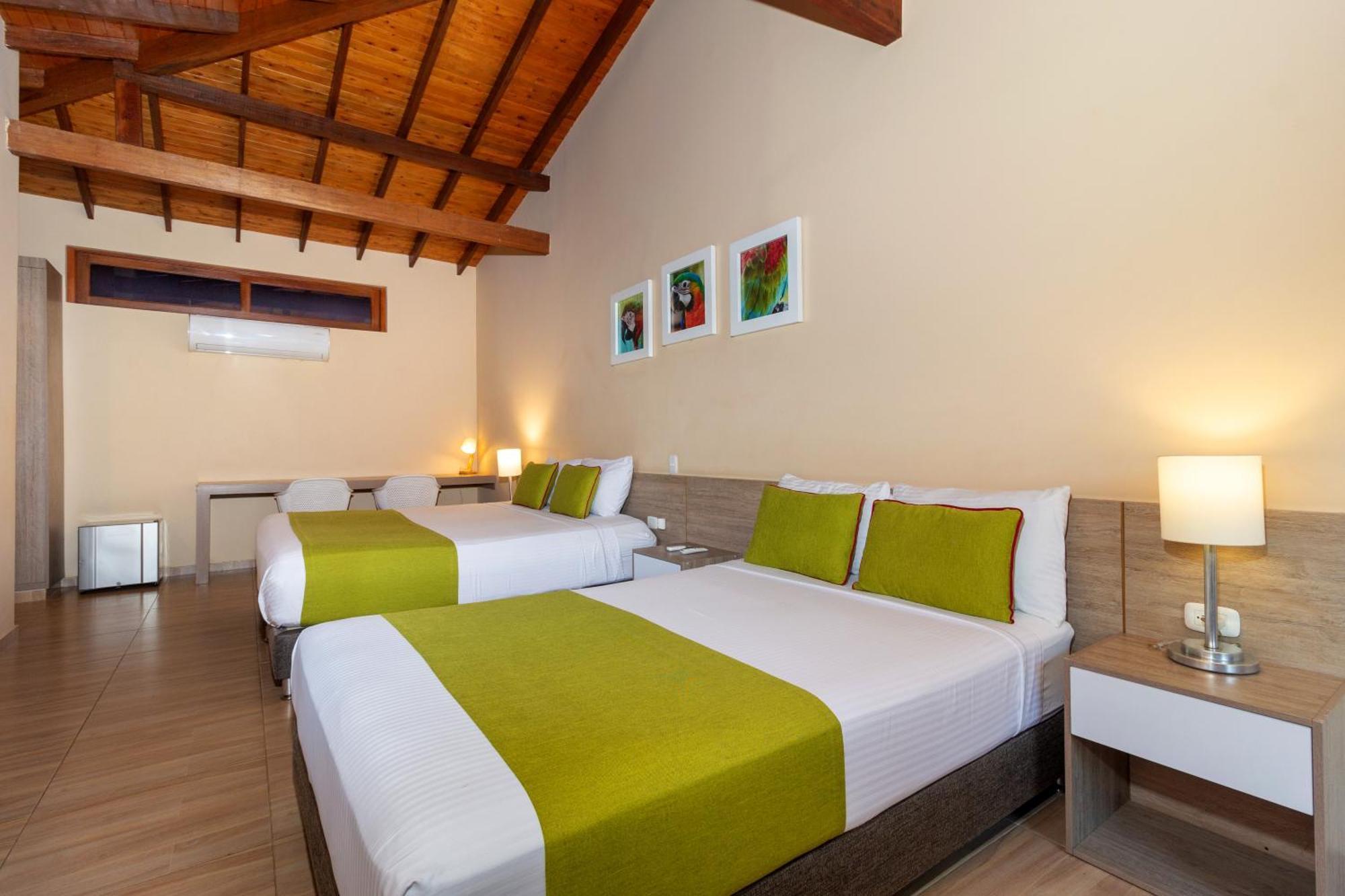 Hotel Campestre La Potra Apiay Bagian luar foto