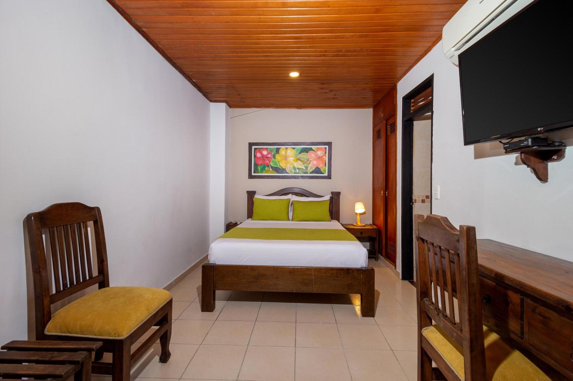 Hotel Campestre La Potra Apiay Bagian luar foto