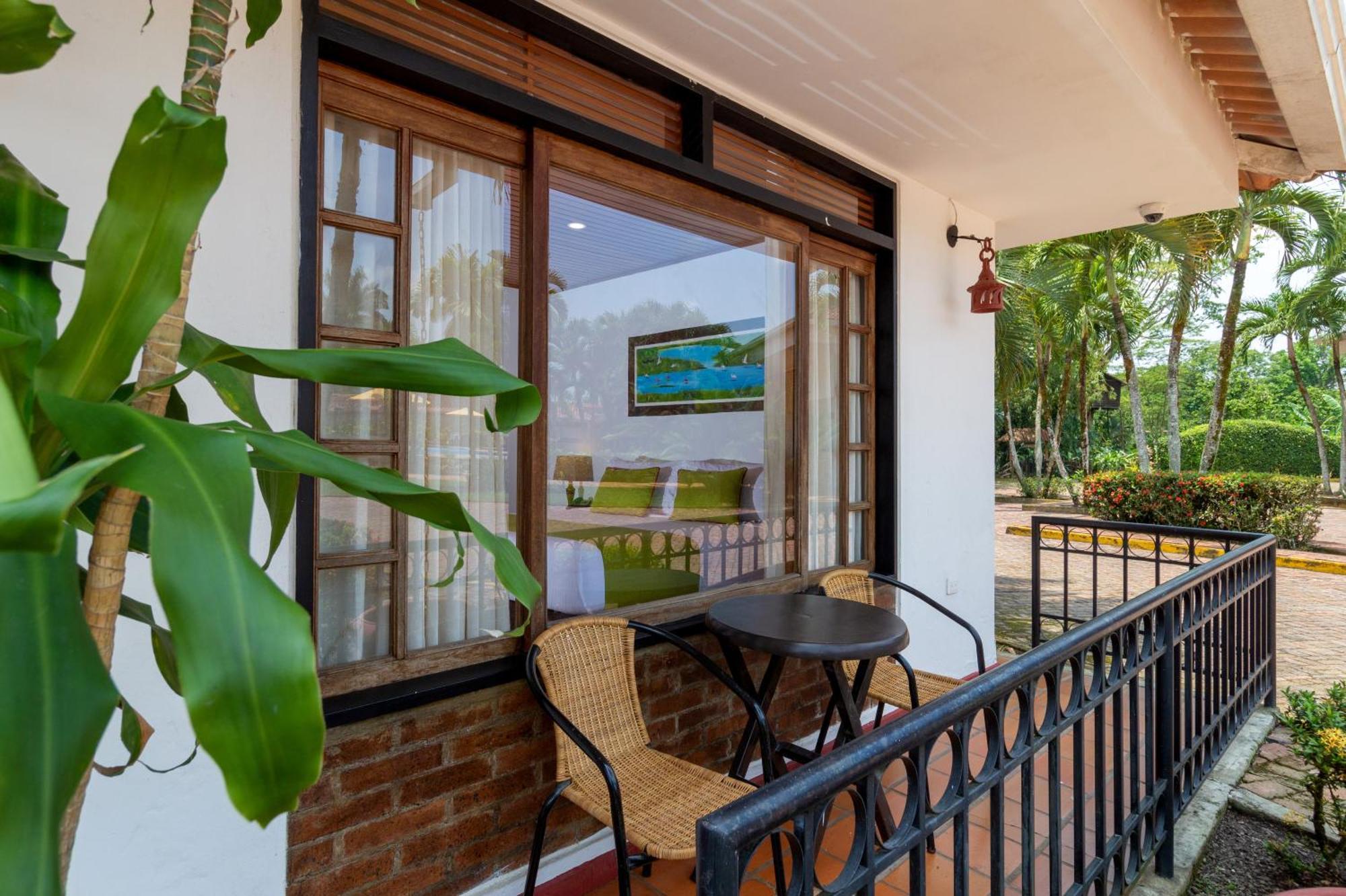 Hotel Campestre La Potra Apiay Bagian luar foto